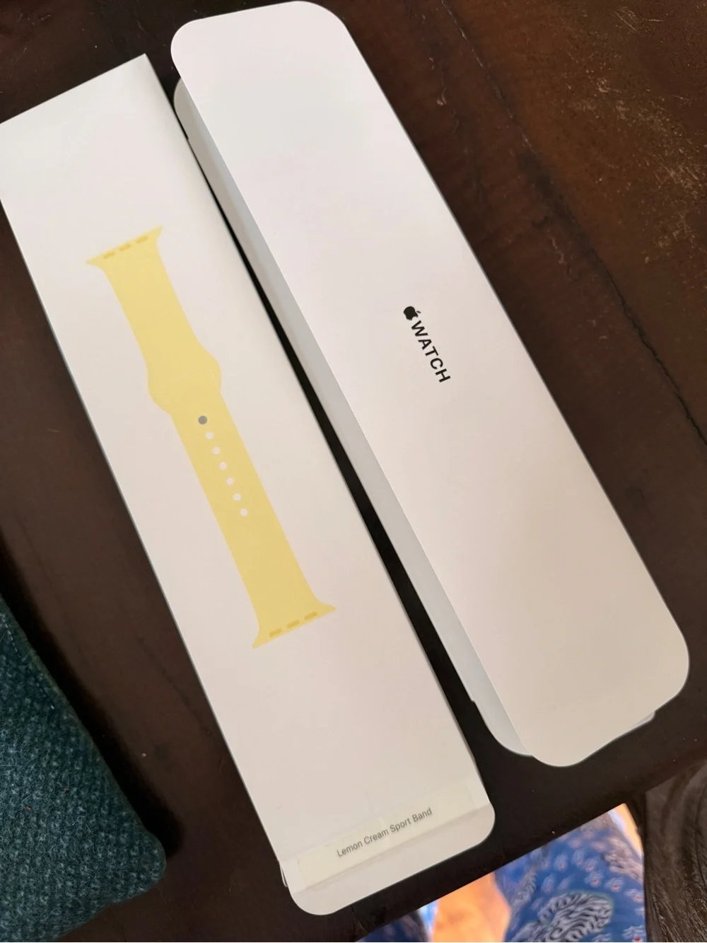 New Authentic Apple Watch 40mm Sport Band Lemon Cream W/Box